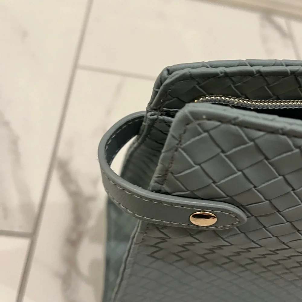Moroccanoil  Cosmetic Pouch in Slate Green with Gold Hardware
